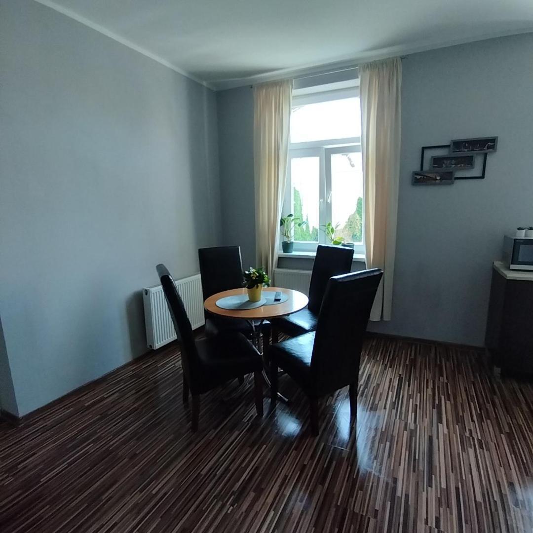 Apartament Rycerska Daire Wałbrzych Dış mekan fotoğraf